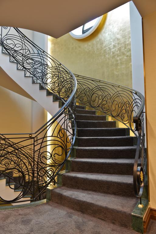 Warwick Ankara Hotell Exteriör bild