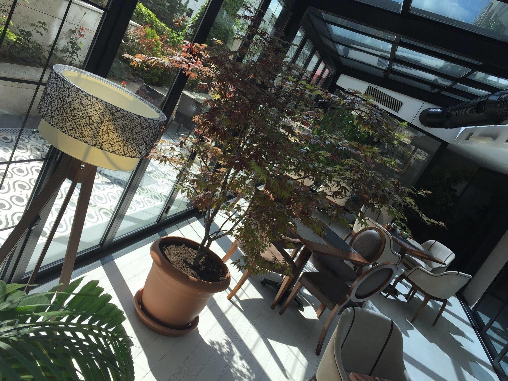 Warwick Ankara Hotell Exteriör bild