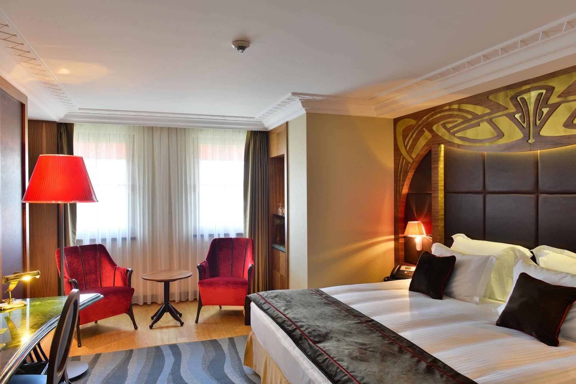 Warwick Ankara Hotell Exteriör bild