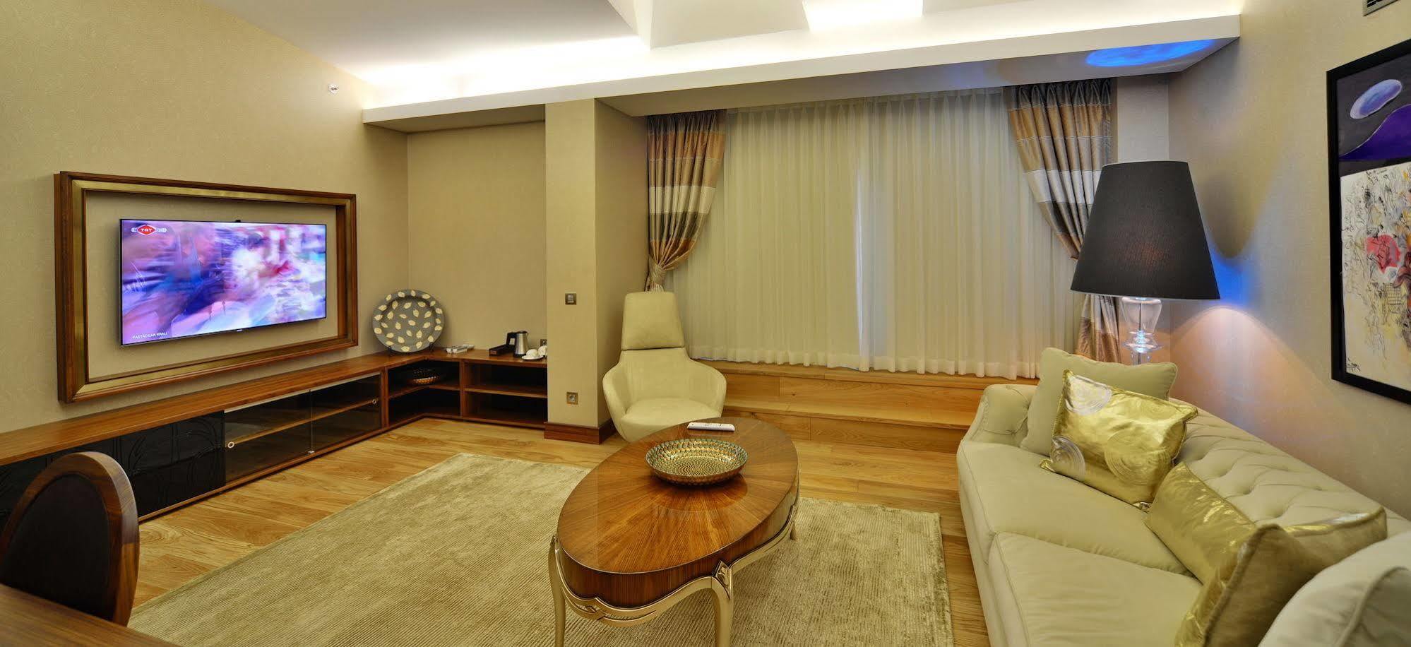 Warwick Ankara Hotell Exteriör bild